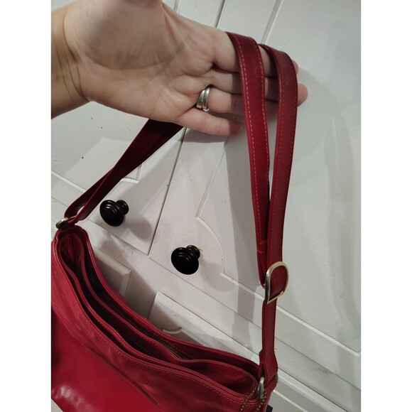 SAS Vintage Red Leather Adjustable Strap Shoulder Bag Purse Handbag - Picture 10 of 12